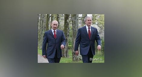Путин към Буш: Моето куче е по-силно от твоето