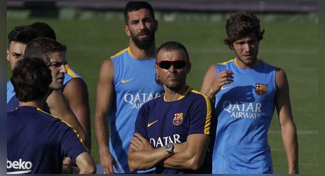ФИФА забрани на новите в "Барселона" да играят дори в контроли