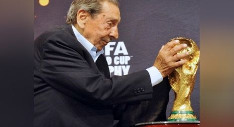Почина уругвайската футболна легенда Алсидес Гиджа
