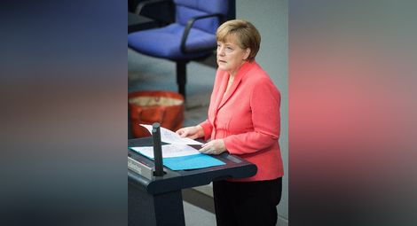 Меркел: Споразумението за Гърция е тежко за всички