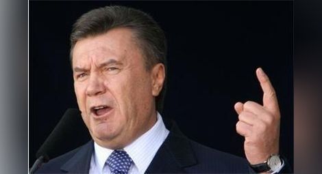 Интерпол прекрати издирването на Янукович