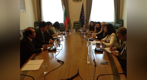 Вицепремиерът Кунева: България е  заинтересована от подписването на търговското  споразумение между ЕС и Япония