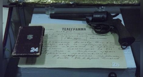 Сабята и пушката на Панайот Хитов заминават за изложба в Пловдив 