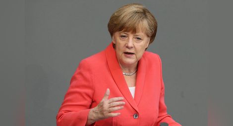Меркел: Проблемът с бежанците е по-тревожен от Гърция