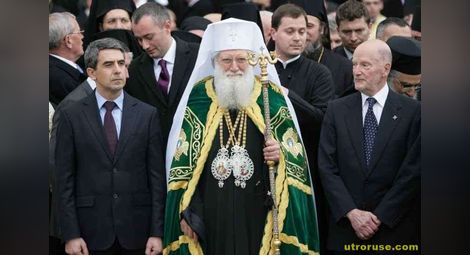 След 19 години служба в Русе дядо Неофит се връща в София като патриарх