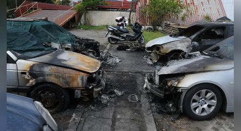 БМВ-то на 22-годишната Елиета подпалило колите до зала „Младост” в Бургас