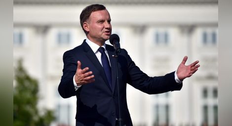 Полският президент Анджей Дуда заподозрян в злоупотреба с държавни средства