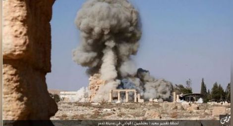 ИД пусна снимки от варварското взривяване на храма в Палмира