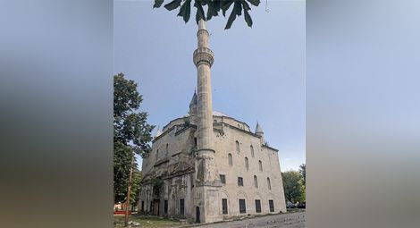 "168 часа": Ислямисти съсипват джамията в Разград