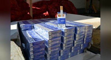 Откриха 1,3 милиона контрабандни цигари край София