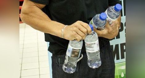 Защо не е безопасно да ползваме пластмасови бутилки