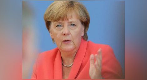 Меркел: Европа трябва да сподели отговорността за бежанците