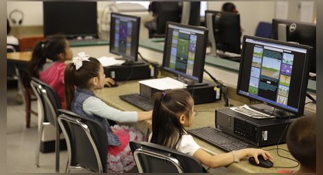 Компютрите в училище не подобряват резултатите на децата, показва изследване