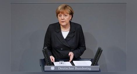 Ангела Меркел: Решението на кризата с мигрантите в Европа е далече