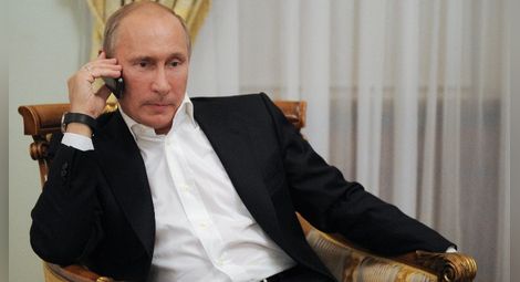 Песков: Путин се обади на Елтън Джон