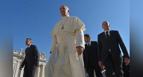 Папата ще се срещне с американски затворници