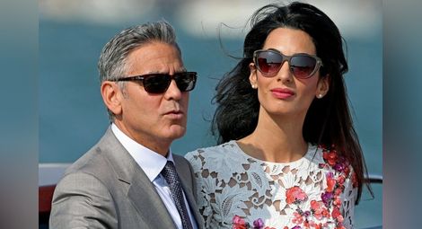 Клуни без подарък за годишнината от брака с Амал