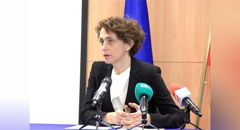 Посланикът ни в Турция Надежда Нейнски: Засега няма данни за пострадали българи в Анкара