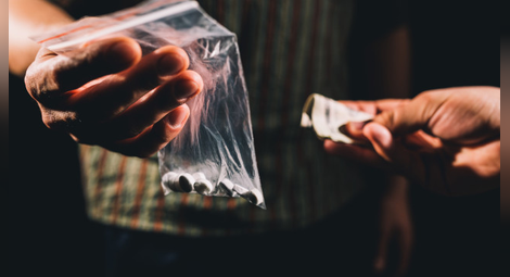 Над 120 хил. души в България употребяват синтетична дрога