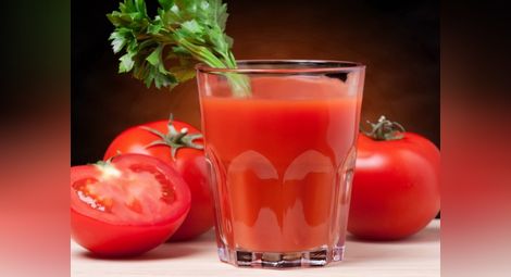Какво ще стане, ако 60 дни пиете доматен сок