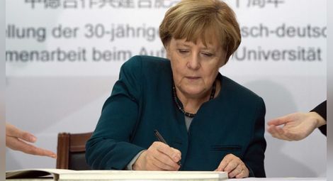 Меркел предупреди за опасността от нова война на Балканите