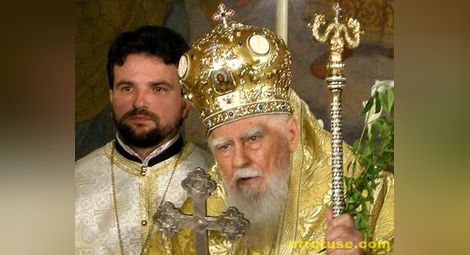 Патриарх Максим вече се моли за България на небето