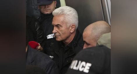 Заради дързост и цинизъм! Прокуратурата повдигна обвинения на Сидеров и Чуколов