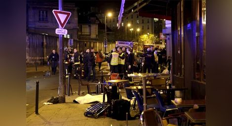 Над 153 убити в Париж. Оланд обяви извънредно положение, затвори границите