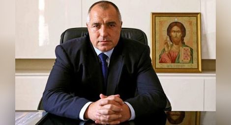 Борисов към президента Оланд: България посреща с гняв и възмущение атентатите в Париж