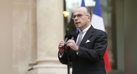 Извънредни мерки: Франция ще експулсира радикалните ислямисти!