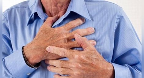 Инфаркт покоси мъж с инсулт по време на съседски скандал
