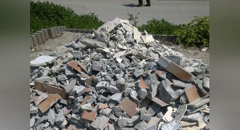 Общините правят площадки за строителни отпадъци