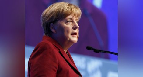 Deutsche Welle: "Политическата приказка" Меркел свърши