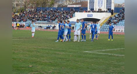 „Дунав“ изпусна шанса да поведе колоната след 0:0 срещу „Спартак“