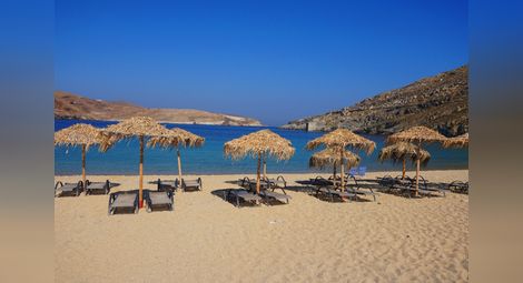 Първи гръцки плаж забрани пушенето