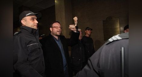 Сидеров: Прокуратурата се опитва да ме изкара от политическия живот
