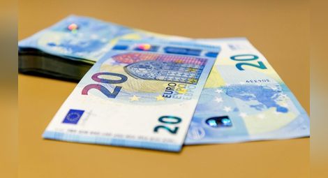 Новата банкнота от 20 евро влиза в обращение днес