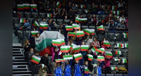 България се препъна катастрофално във втория си евромач срещу Гърция