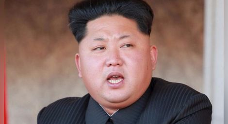 Ким Чен Ун заповяда: Всички мъже с моята прическа