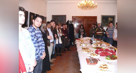 Ректорът Белоев поздрави  студентите от чужбина