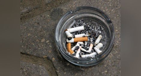 Здравни експерти се загрижиха за вредните храни, но не искат забрана на цигарите