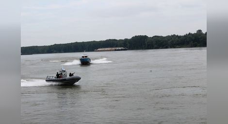 Криза с терористи по Дунав овладяна за 20 минути от командосите на ВМС