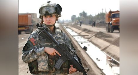 Жените превземат американската армия