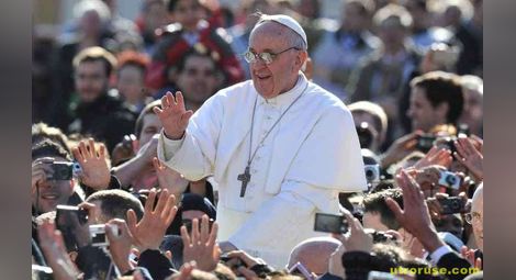 Папа Франциск получи символите на папската власт