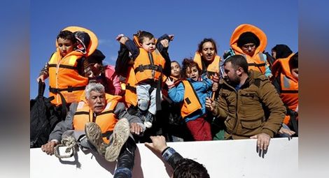 Турската брегова охрана откри телата на шест деца край Измир