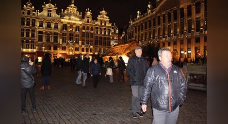 Брюксел след код червено за тероризъм - спокоен, пълен и с коледно настроение