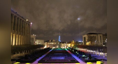 Брюксел след код червено за тероризъм - спокоен, пълен и с коледно настроение