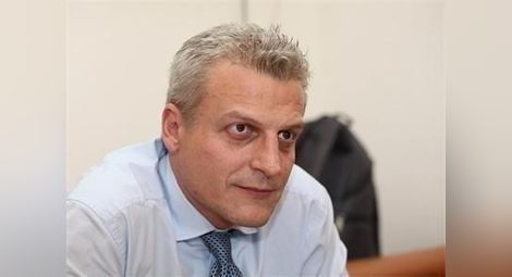 Министър Москов: Надявам се, че Радан Кънев има път назад