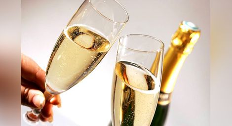 Защо пием шампанско на Нова година и с какво върви най-много