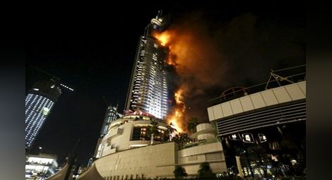 Пожарът в хотела в Дубай засегнал 40 етажа